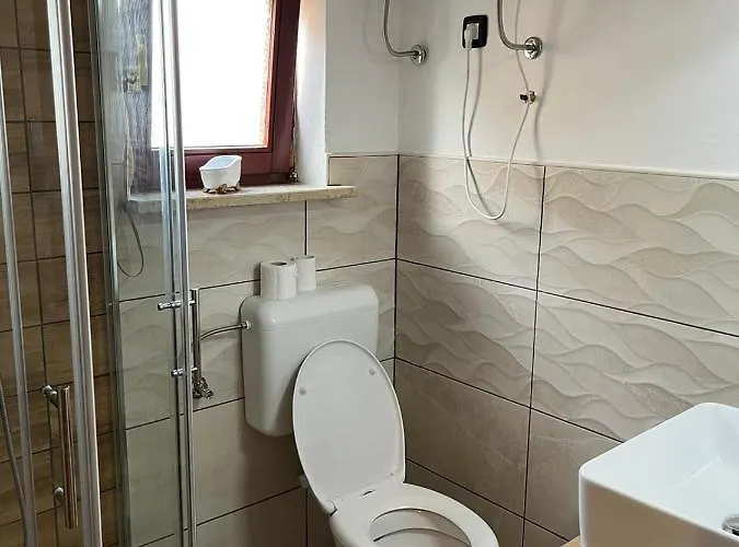 San 3 * Ližnjan