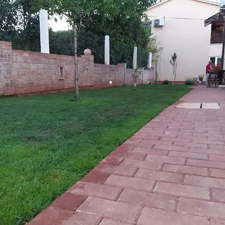 Διαμέρισμα San 3 *